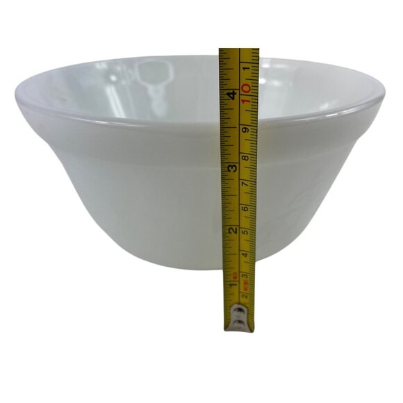 Vintage Federal Glass USA White 'Blossom' Embossed 7" Mixing Bowl - Picture 10 of 10